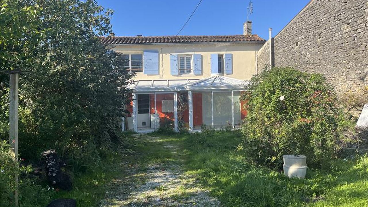 maison 4 pièces 120 m2 à vendre à La Jarrie-Audouin (17330)