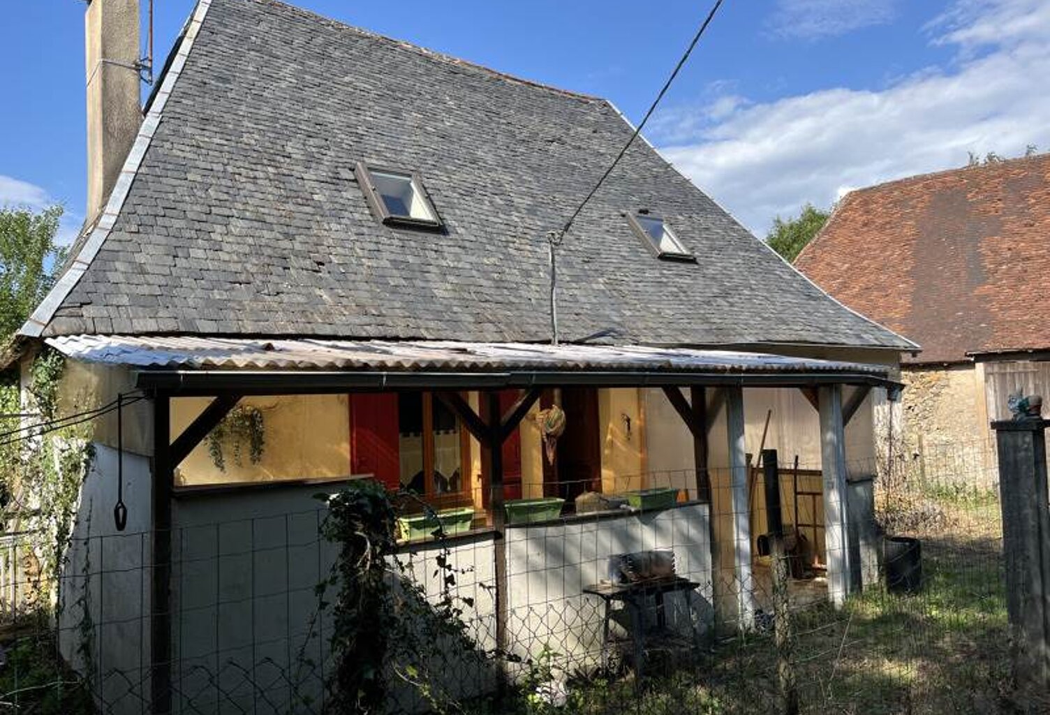 Ferme (tte) de 5 pièces principales — photo 1
