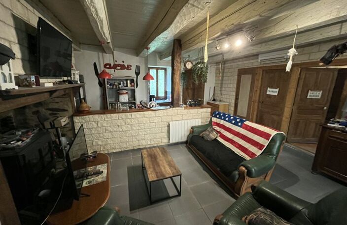 Ferme (tte) de 5 pièces principales — photo 3