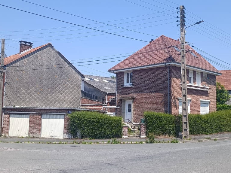 Maison individuelle avec 2 garages et jardin à Frévent — photo 1