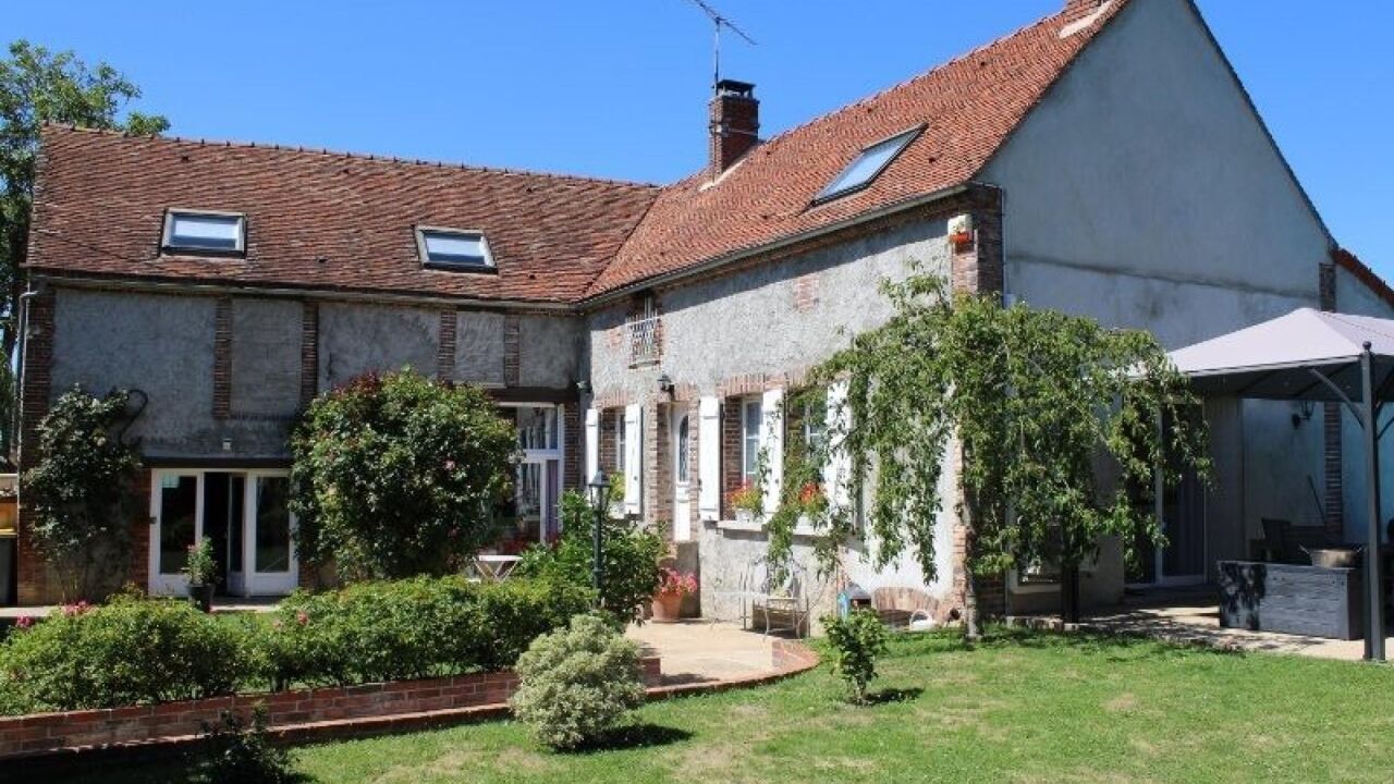 maison 4 pièces 170 m2 à vendre à Villeneuve-sur-Yonne (89500)