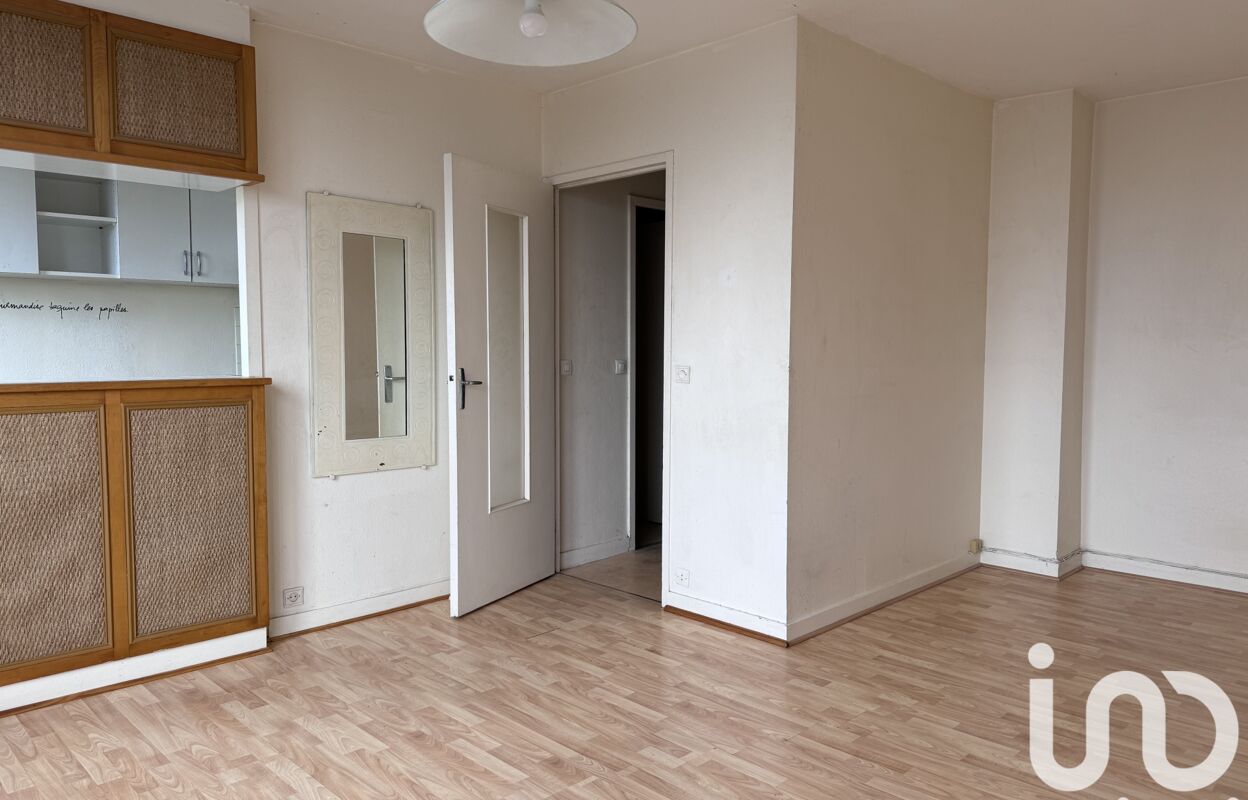 appartement 1 pièces 30 m2 à vendre à Le Plessis-Trévise (94420)