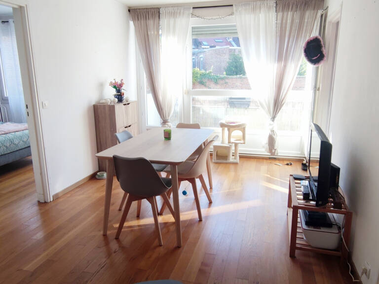 Douai Centre­-ville : Charmant Appartement T2 — photo 1