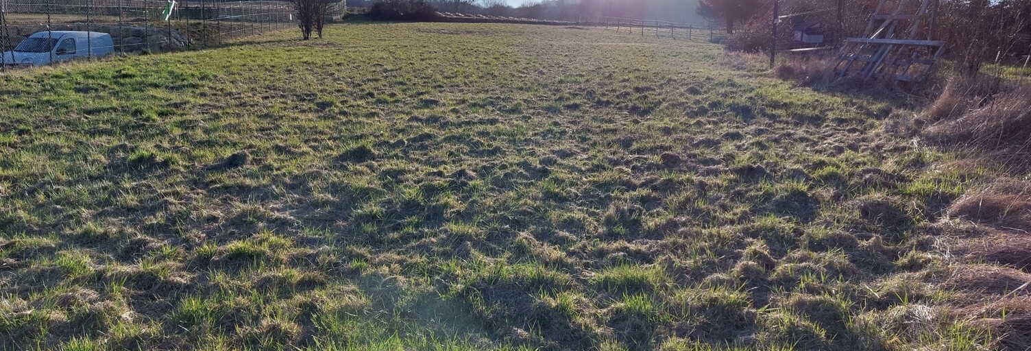 Terrain  1778 m² à vendre à Paris-l'Hôpital (71150)