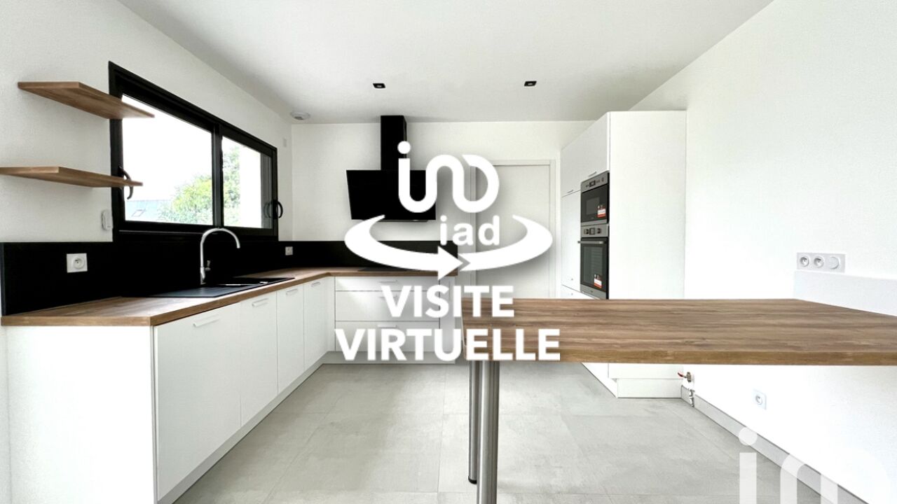 maison 5 pièces 137 m2 à vendre à Laillé (35890)