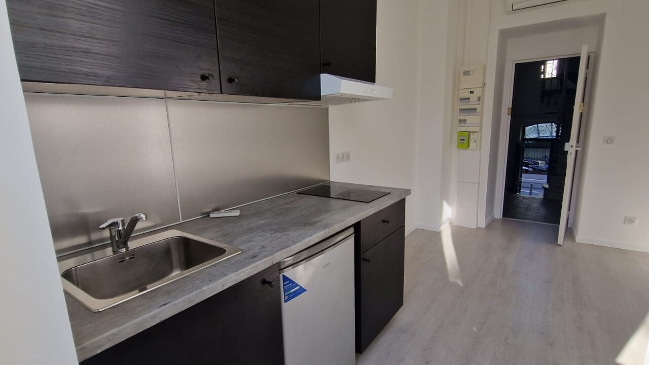 appartement 1 pièces 12 m2 à louer à Nice (06100)