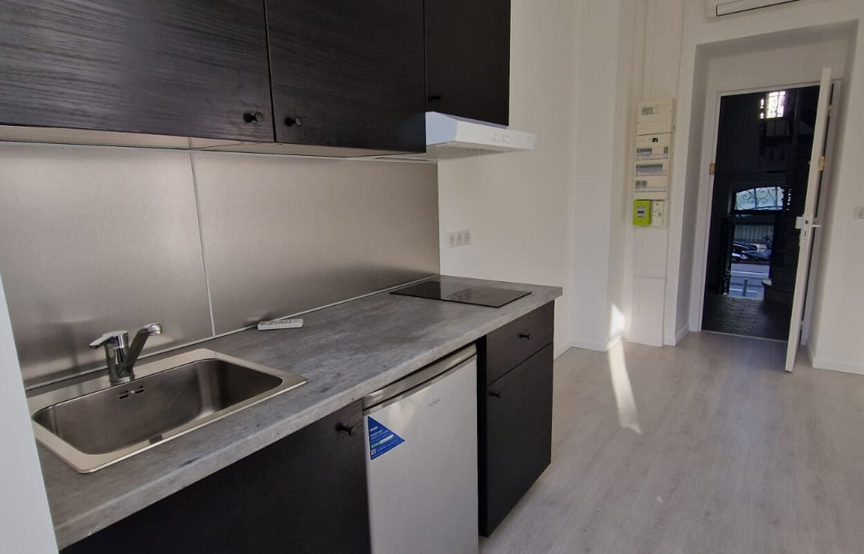 appartement 1 pièces 12 m2 à louer à Nice (06100)