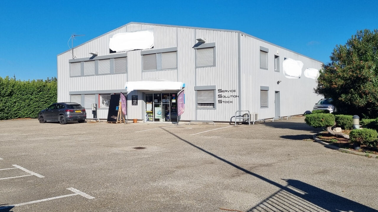 local industriel  pièces 665 m2 à vendre à Avignon (84000)