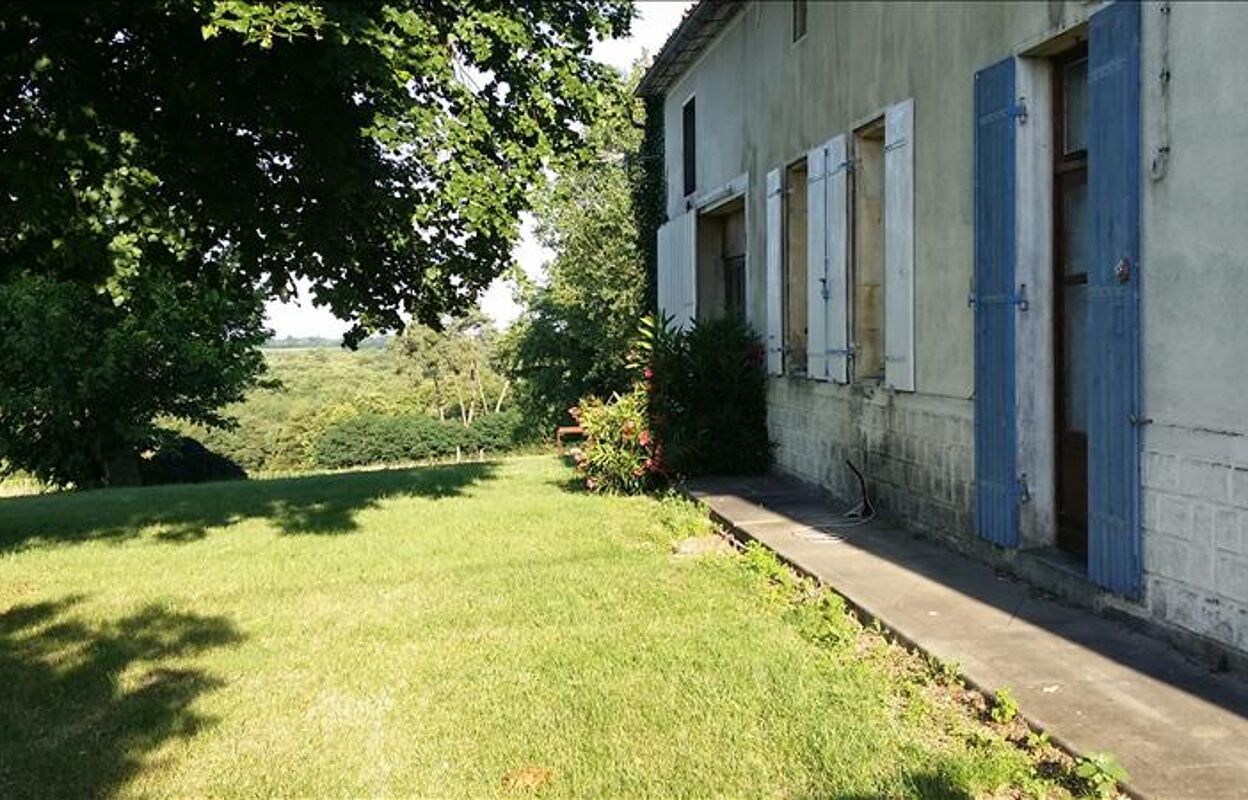 maison 7 pièces 220 m2 à vendre à Mirambeau (17150)