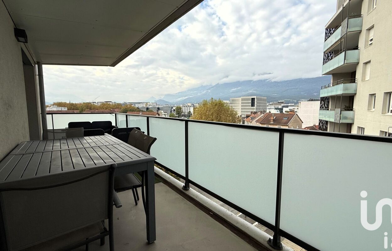 appartement 3 pièces 63 m2 à vendre à Grenoble (38000)