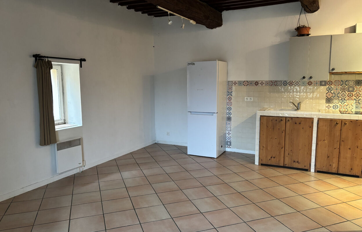 appartement 1 pièces 27 m2 à louer à Lambesc (13410)