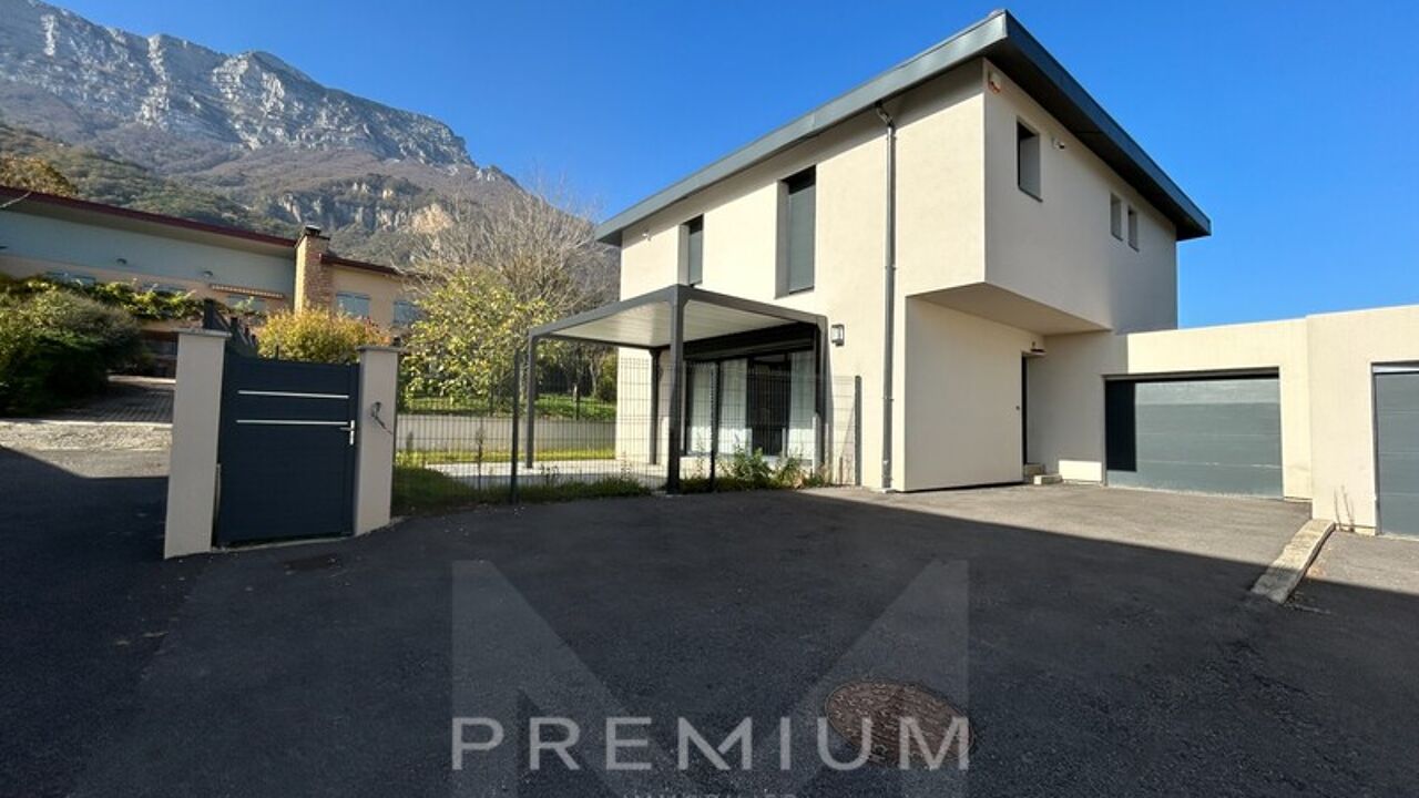 maison 4 pièces 126 m2 à vendre à Claix (38640)