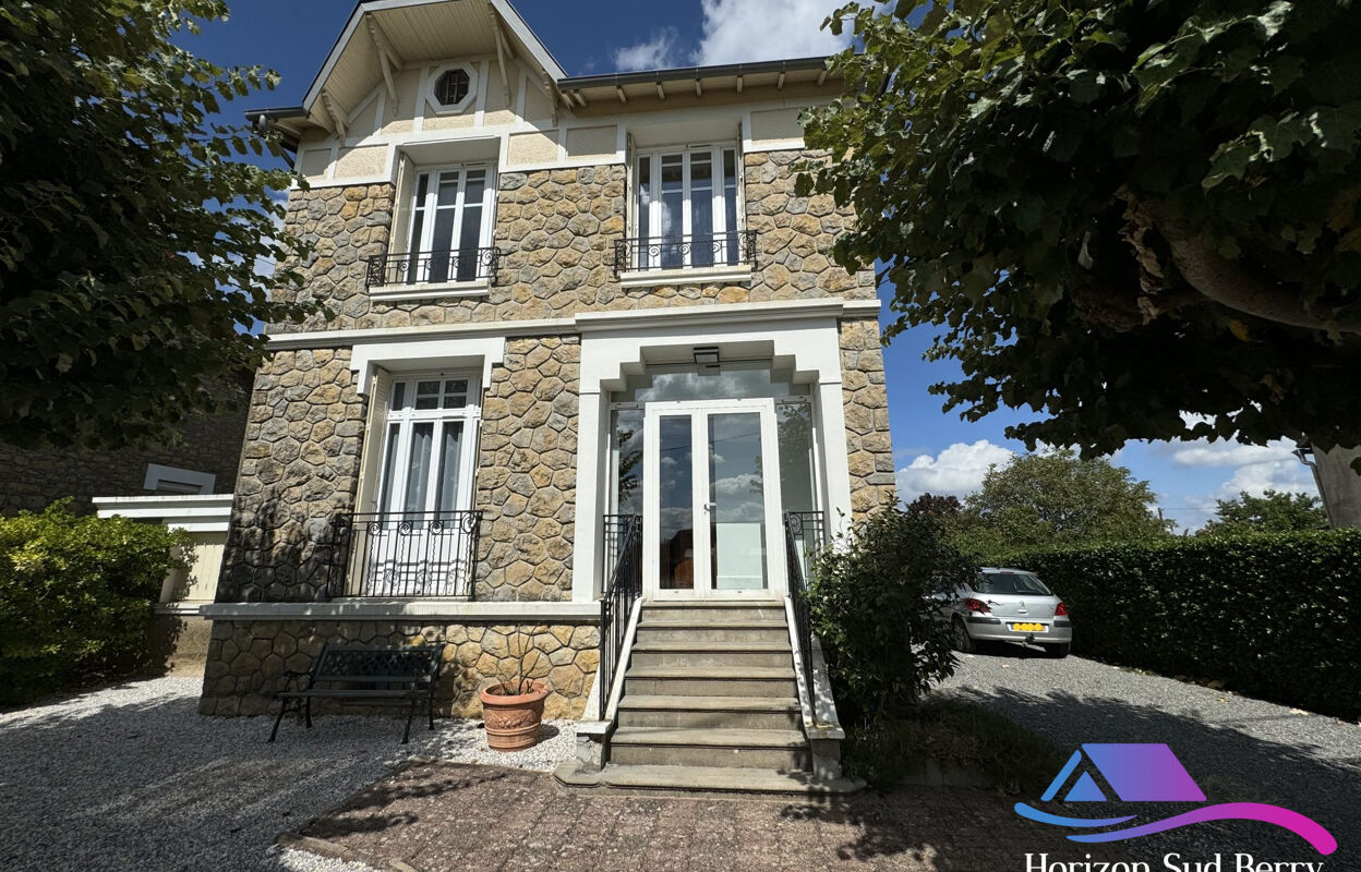 maison 4 pièces 91 m2 à vendre à Châteaumeillant (18370)