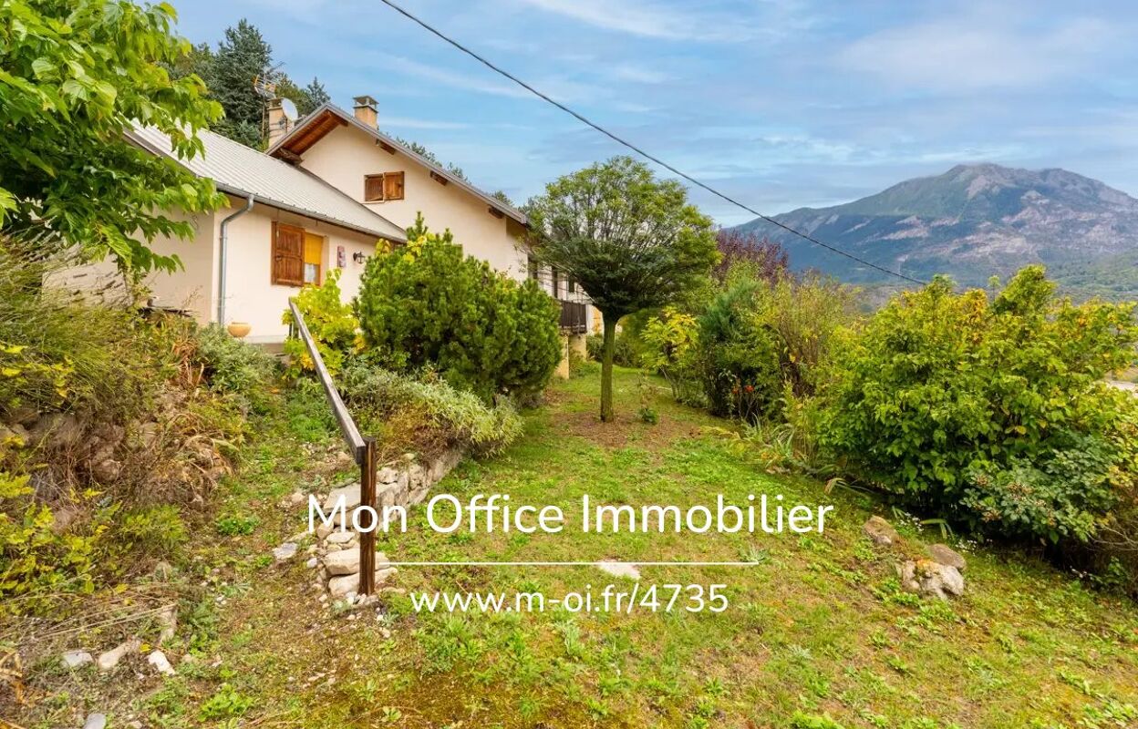 maison 4 pièces 110 m2 à vendre à Châteauroux-les-Alpes (05380)