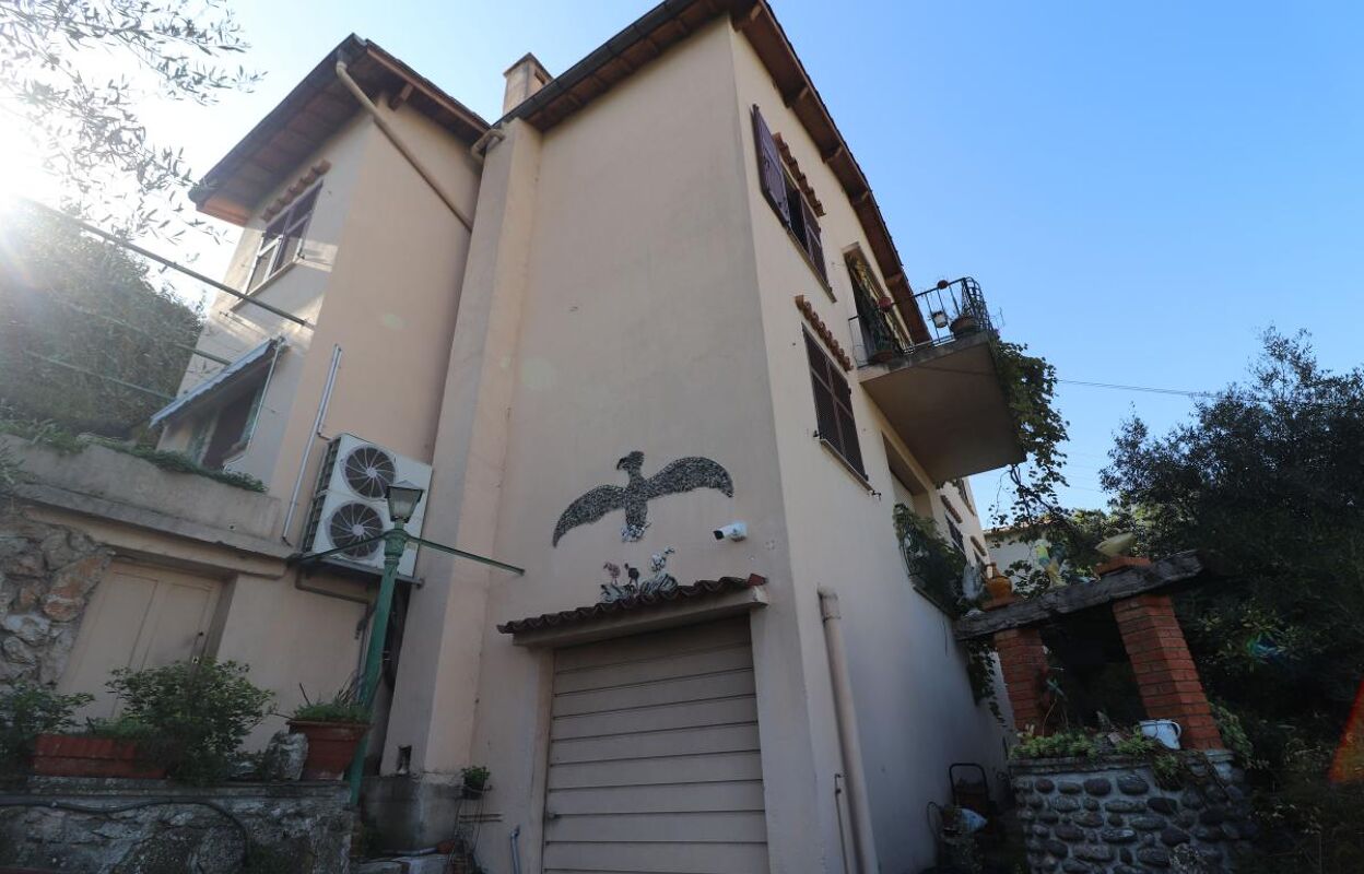 maison 7 pièces 190 m2 à vendre à La Trinité (06340)