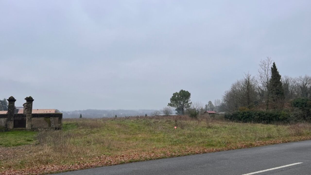 terrain  pièces 560 m2 à vendre à Targon (33760)