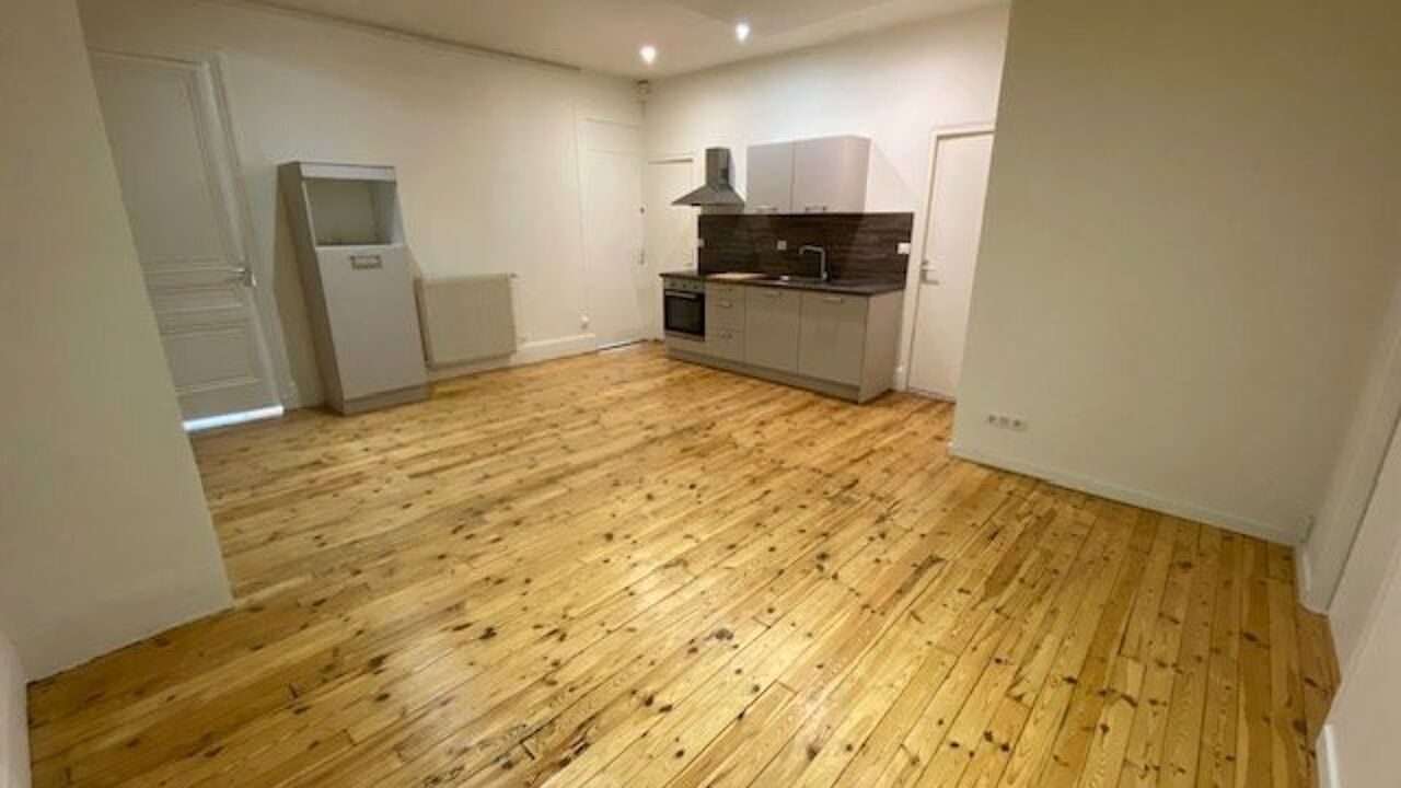 appartement 5 pièces 94 m2 à louer à Saint-Étienne (42000)