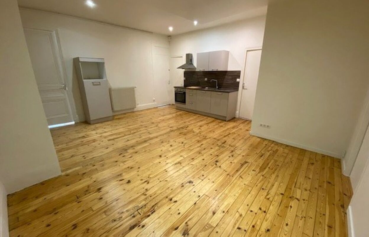 appartement 5 pièces 94 m2 à louer à Saint-Étienne (42000)