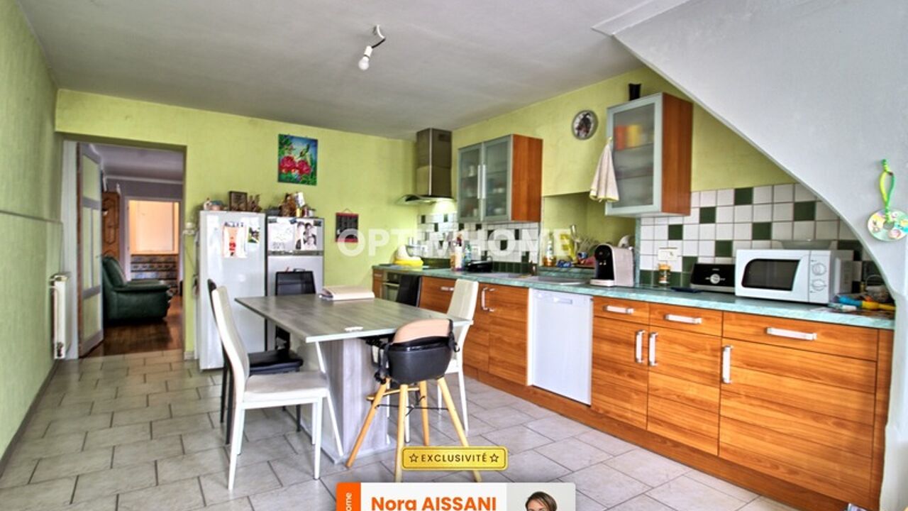 maison 4 pièces 194 m2 à vendre à Poligny (39800)