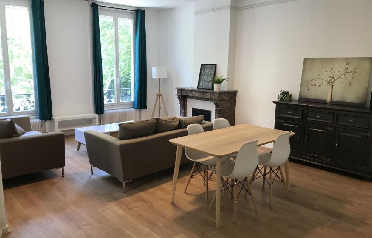 appartement 5 pièces 106 m2 à louer à Saint-Étienne (42000)