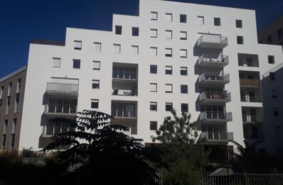 location appartement 700 € CC /mois à proximité de Ambarès-Et-Lagrave (33440)