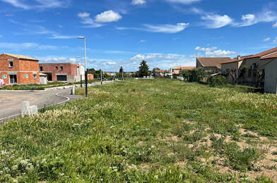 Local industriel  99000 €