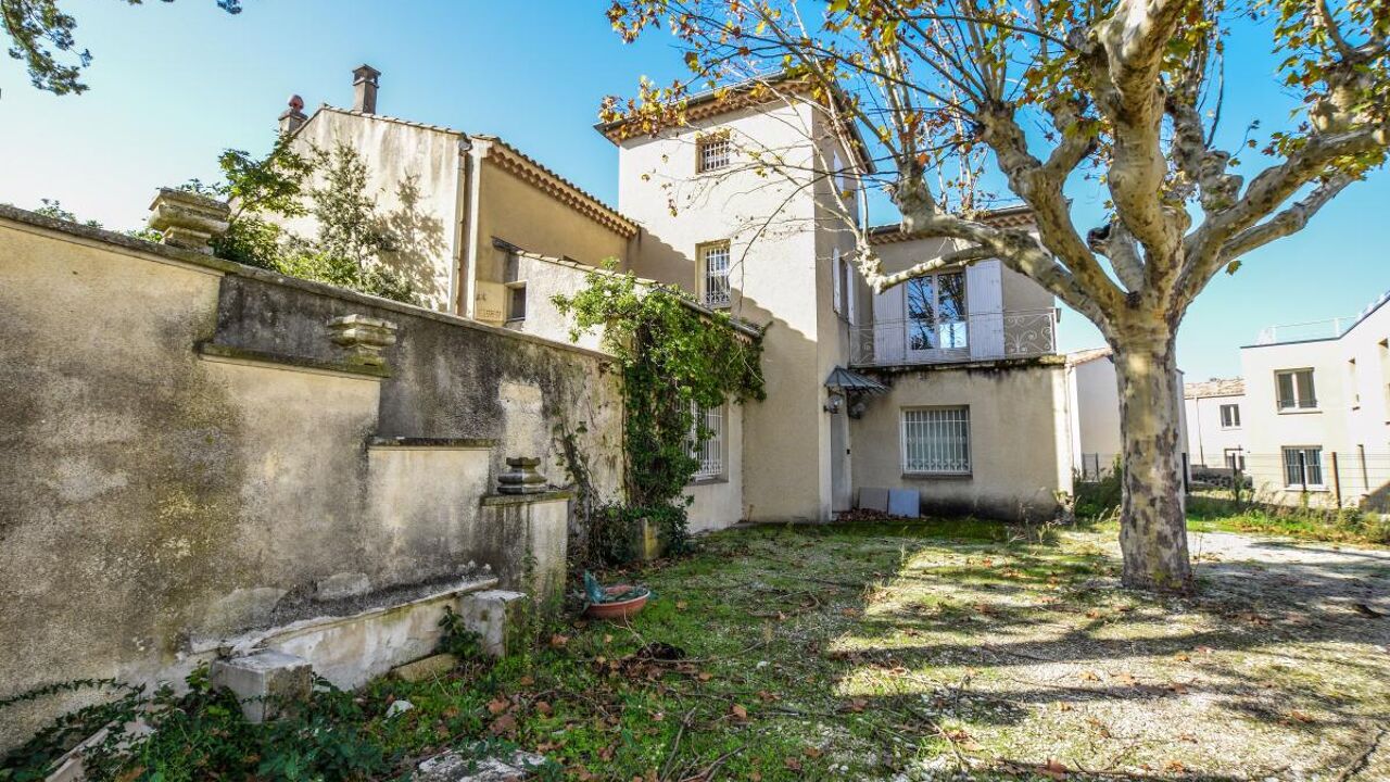 maison 6 pièces 314 m2 à vendre à Rochefort-du-Gard (30650)