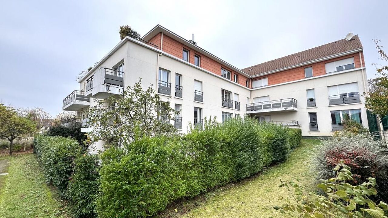 appartement 2 pièces 42 m2 à vendre à Taverny (95150)