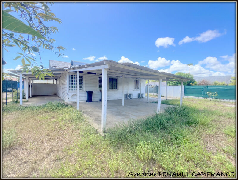 Villa / Maison 4 pièces  à vendre Kourou 97310