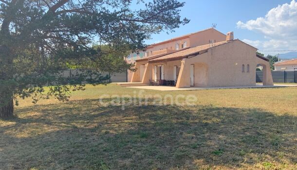 Villa / Maison 8 pièces  à vendre Callian 83440