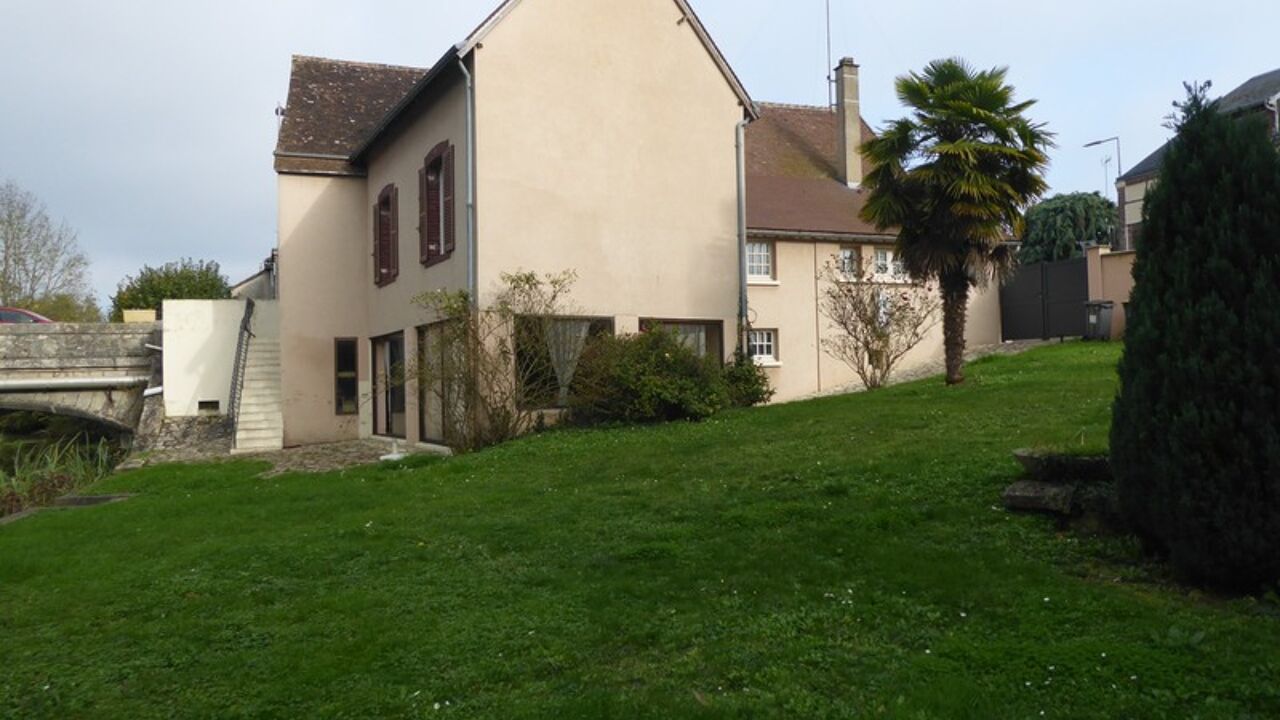 maison 10 pièces 267 m2 à vendre à Chartres (28000)