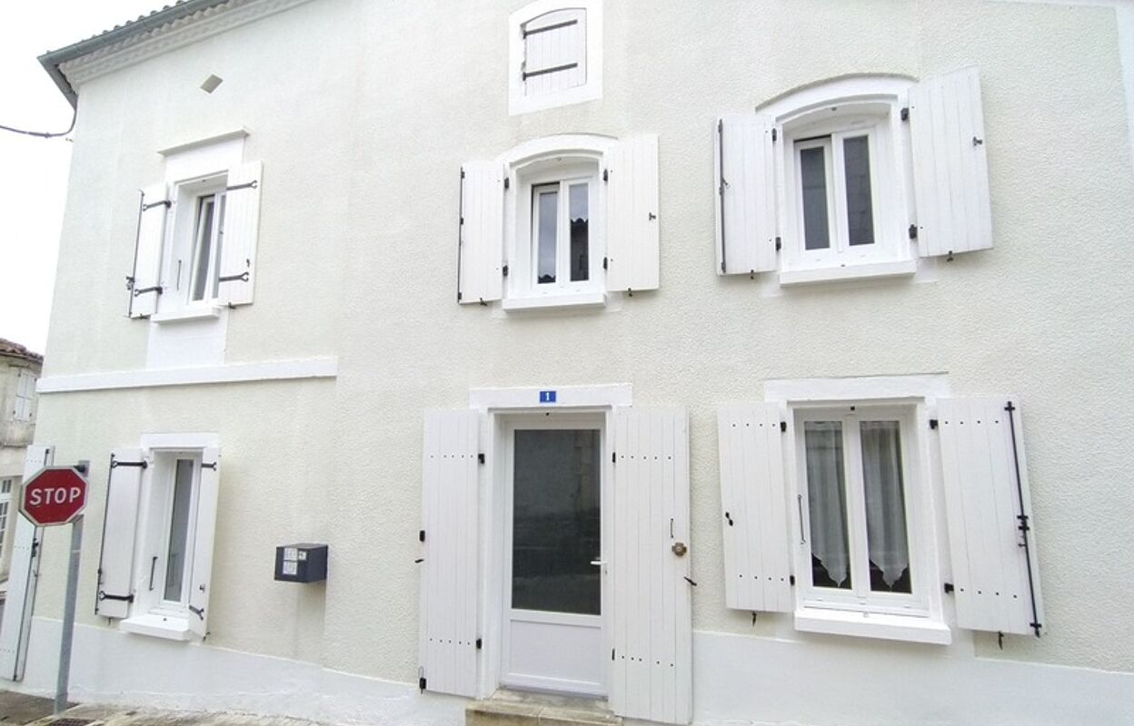 maison 6 pièces 164 m2 à vendre à Chevanceaux (17210)