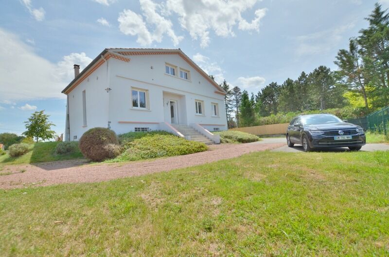 Villa / Maison 7 pièces  à vendre Roanne 42300