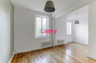 Appartement 3 pièces 129000 €