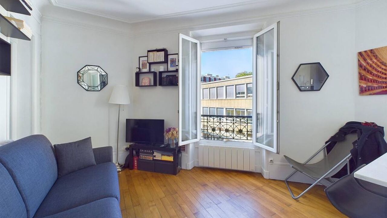 appartement 2 pièces 30 m2 à vendre à Saint-Mandé (94160)