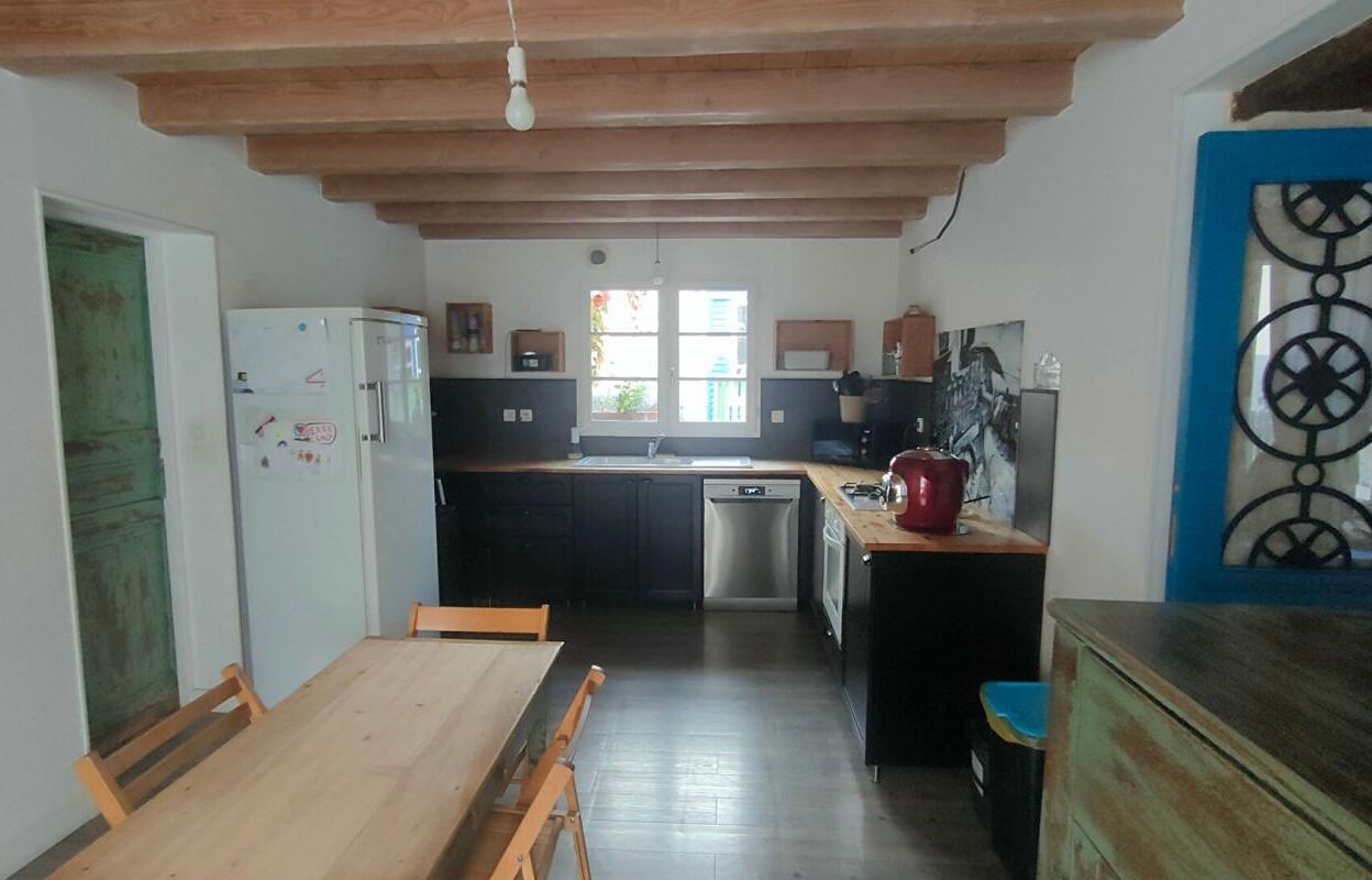 maison 5 pièces 153 m2 à vendre à Damvix (85420)