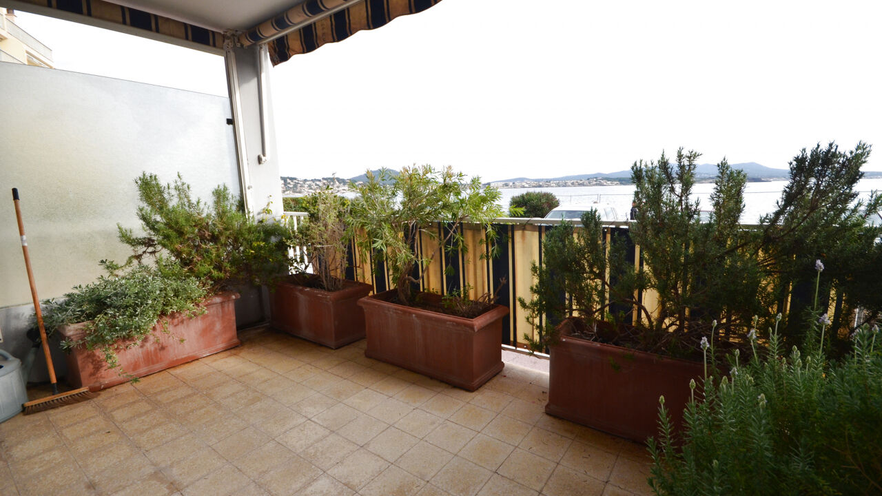 appartement 2 pièces 42 m2 à vendre à Sanary-sur-Mer (83110)