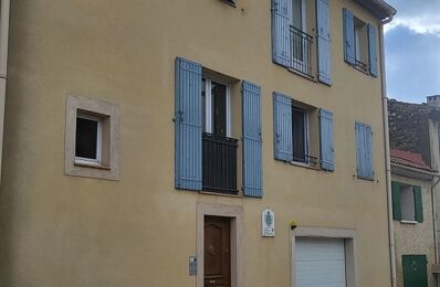 location appartement 585 € CC /mois à proximité de Lambesc (13410)