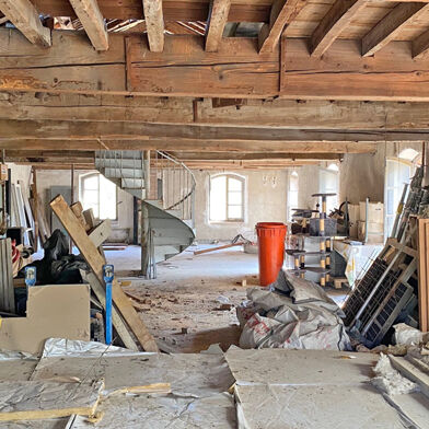 Commerce  199000 €