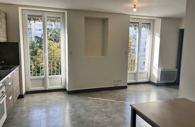 location appartement 870 € CC /mois à proximité de Poisat (38320)