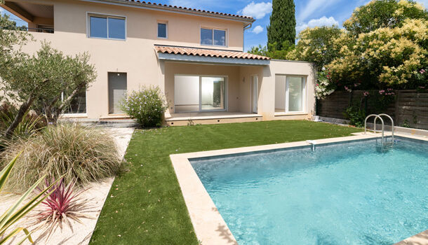 Villa / Maison 7 pièces  à vendre Hyères 83400