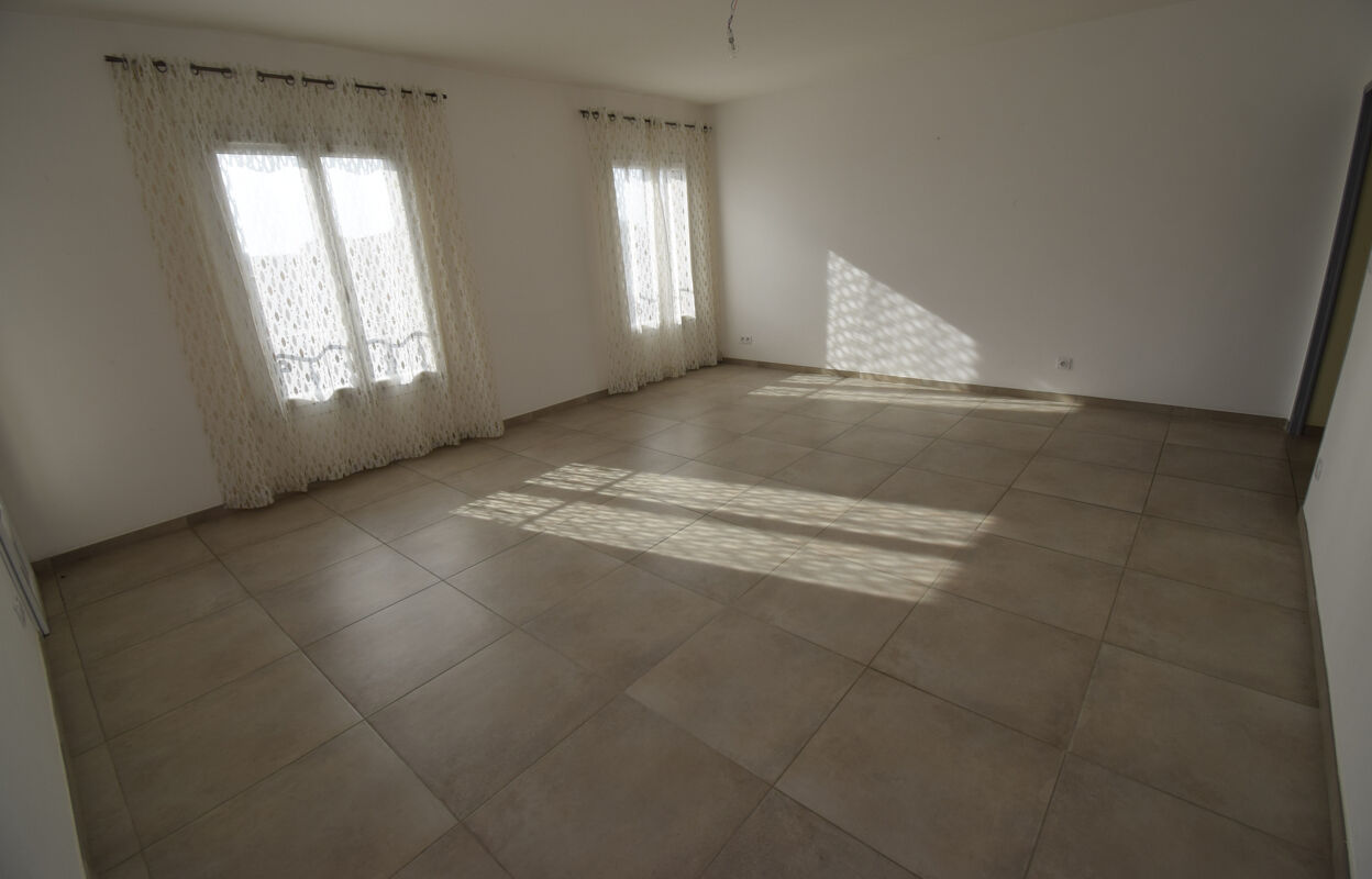 appartement 4 pièces 83 m2 à vendre à Carpentras (84200)