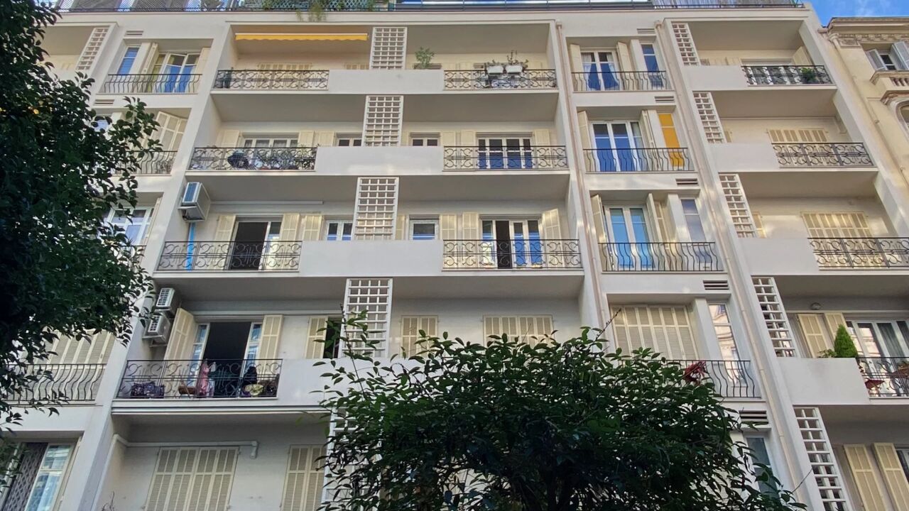 appartement 2 pièces 65 m2 à vendre à Nice (06000)