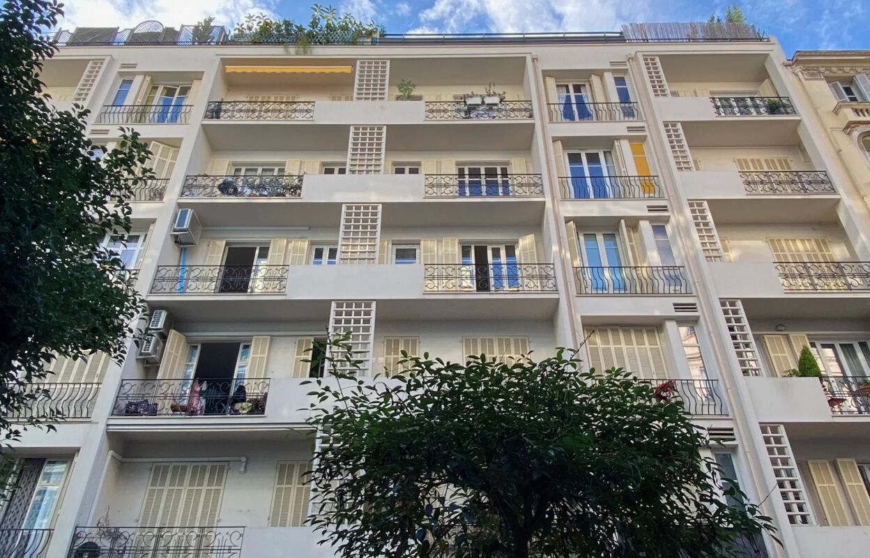 appartement 2 pièces 65 m2 à vendre à Nice (06000)