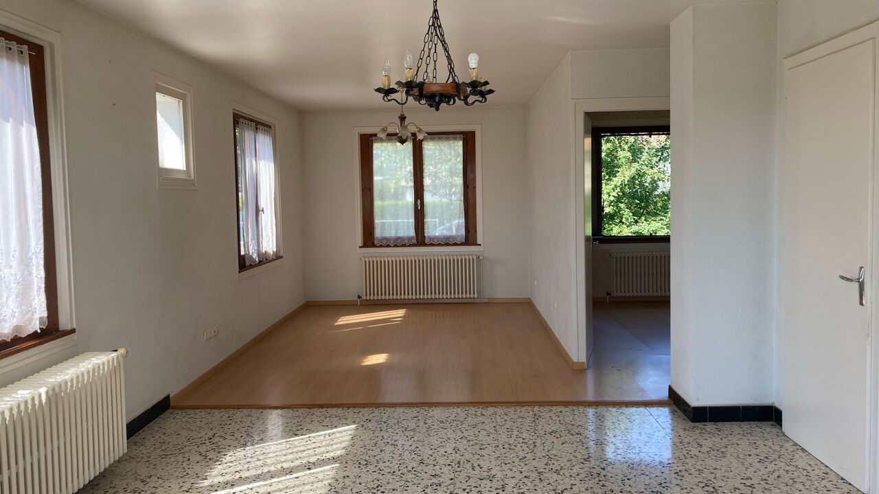 maison 4 pièces 122 m2 à vendre à Ségny (01170)