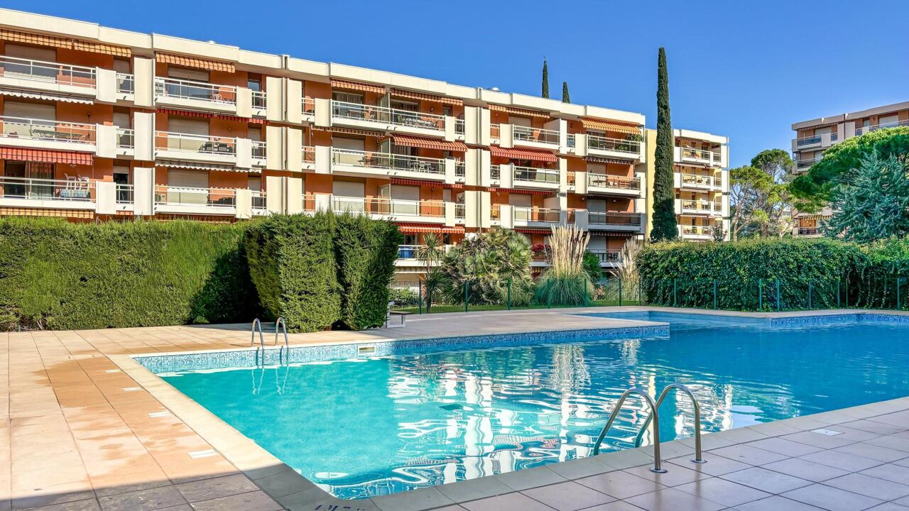 appartement 3 pièces 71 m2 à vendre à Saint-Raphaël (83530)