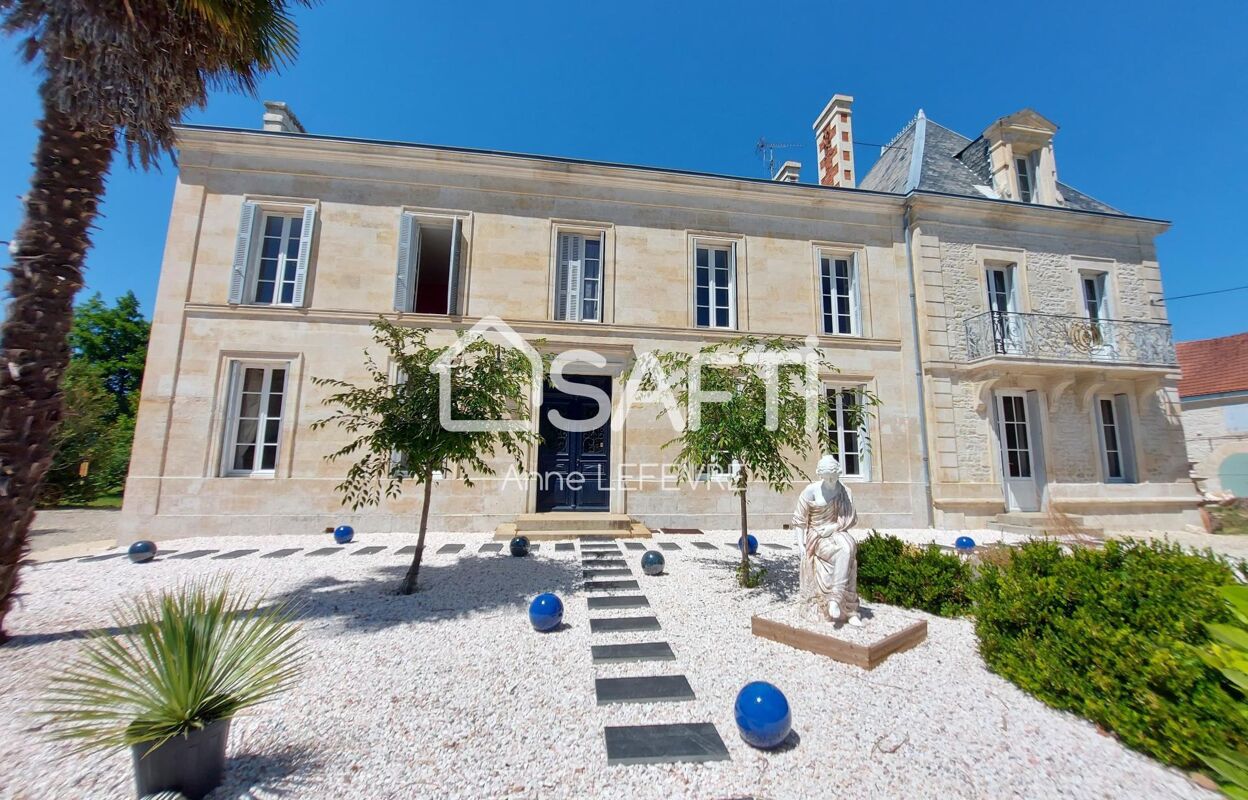 maison 12 pièces 390 m2 à vendre à Marsais (17700)