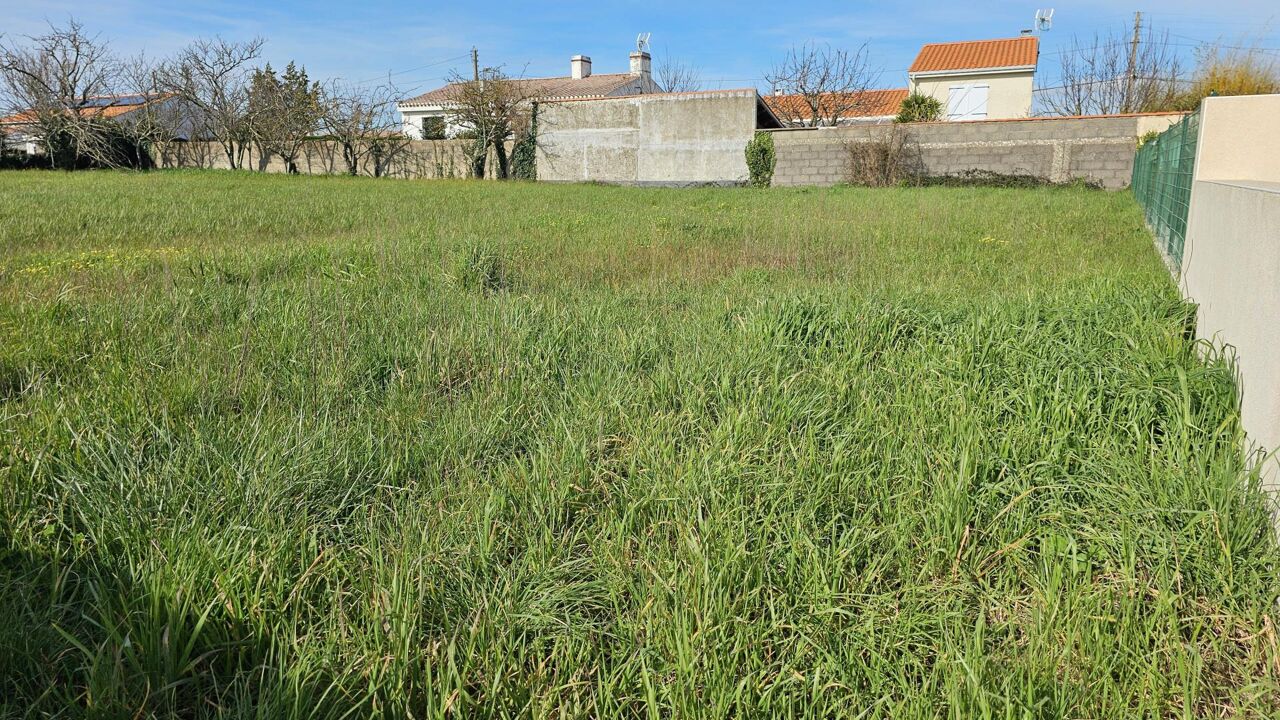 terrain  pièces 423 m2 à vendre à Saint-Gilles-Croix-de-Vie (85800)