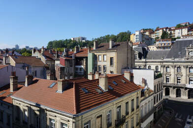 Appartement 5 pièces 210000 €