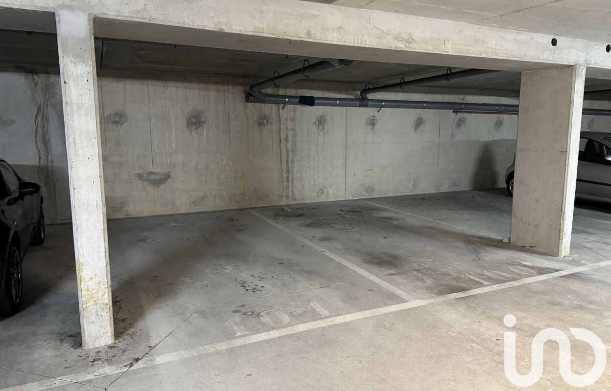 garage  pièces 10 m2 à vendre à Fleury-Mérogis (91700)